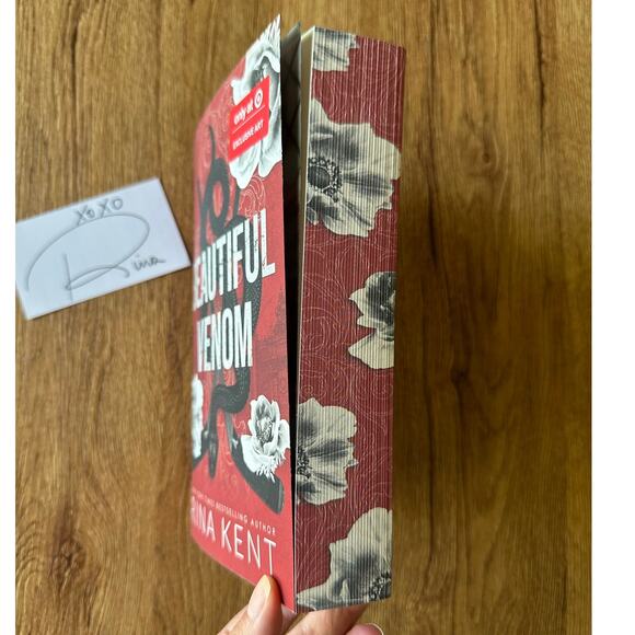 Target Exclusive Signed Beautiful Venom By Rina Kent W/ Sprayed Edges - Picture 2 of 6